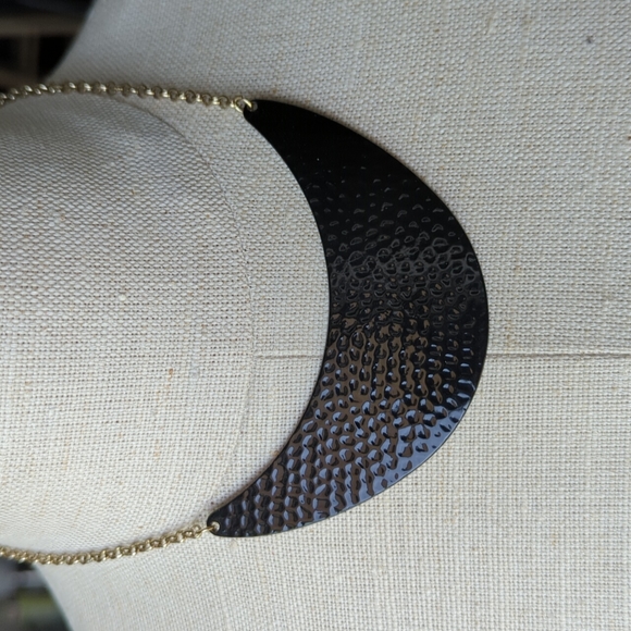 Forever 21 heart and shield necklace - Picture 6 of 8